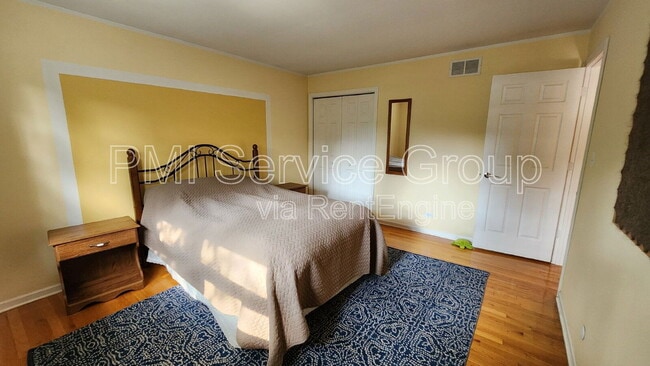 Building Photo - 8558 Beller Ct