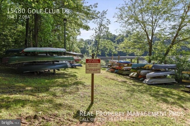 Building Photo - 15480 Golf Club Dr