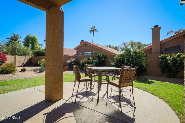 Building Photo - 15629 N 51st St