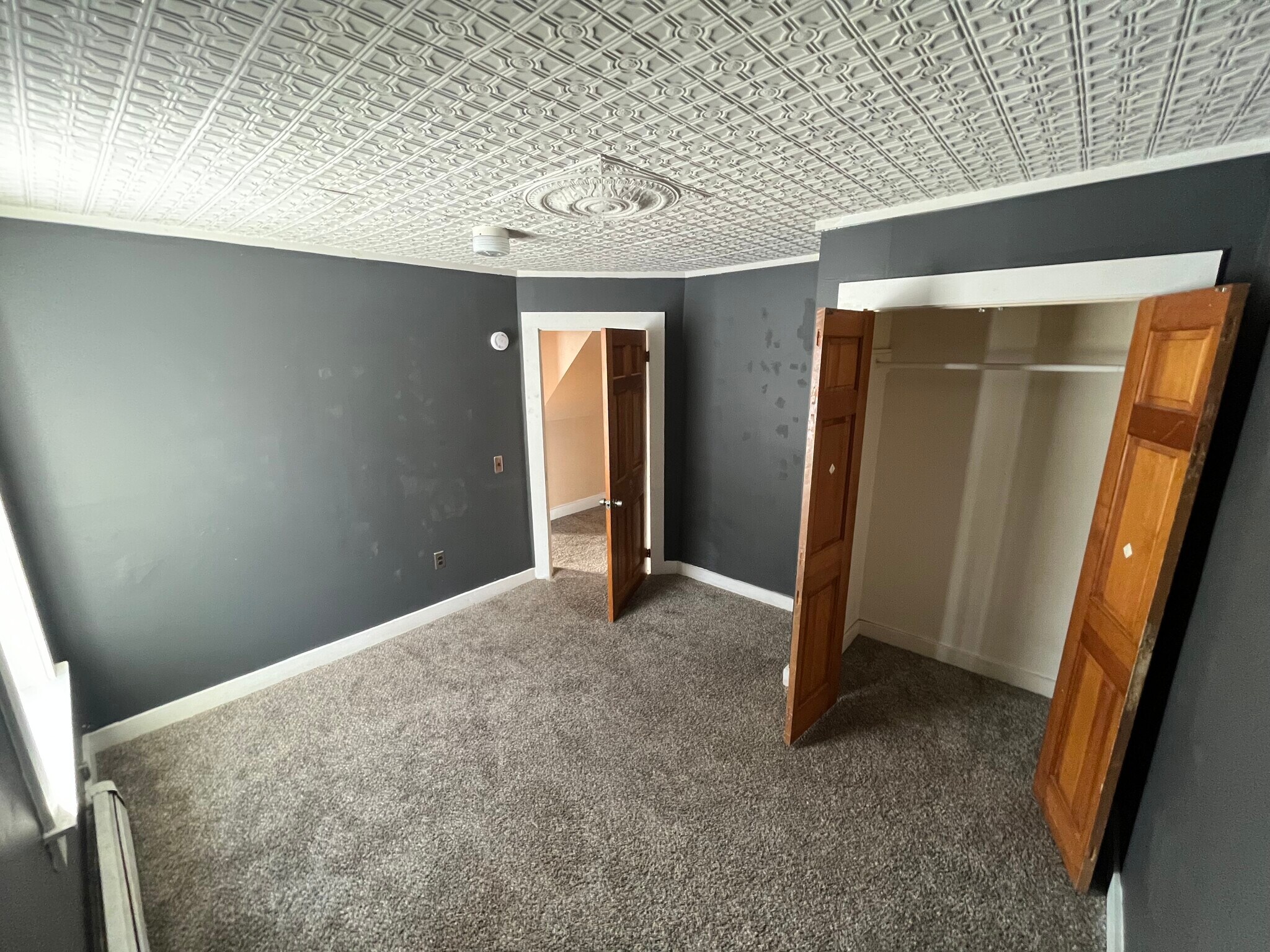 Building Photo - 9 Commercial St