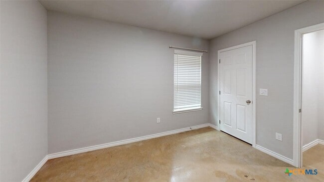 Building Photo - 1204 N 8th St
