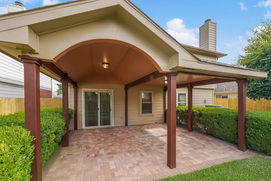 Building Photo - 8907 Aspen Pl Dr