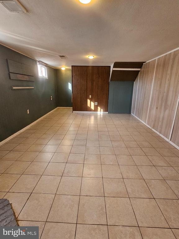 Building Photo - 21 Dawes Dr