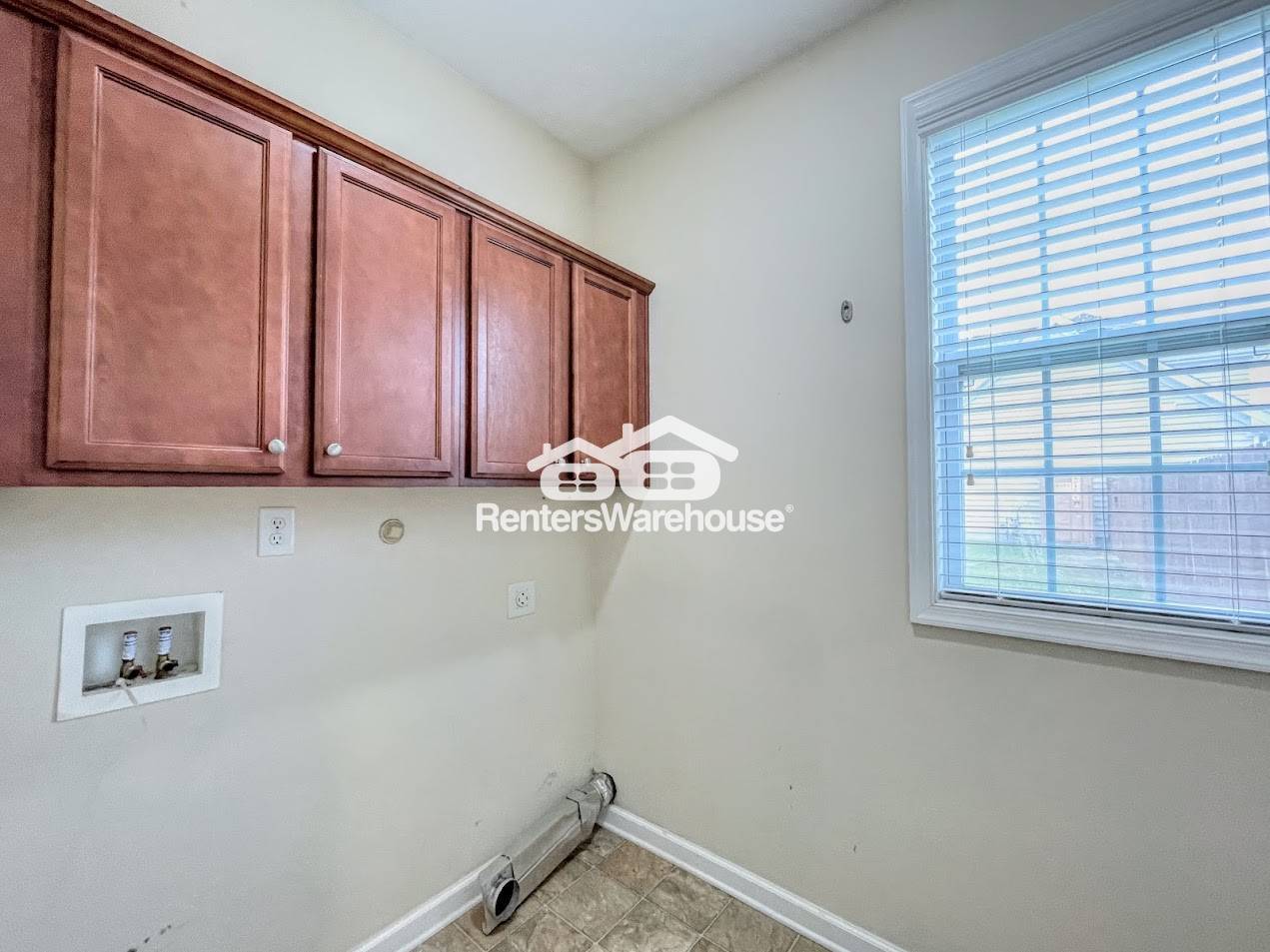 Building Photo - 2425 Brush Creek Ln