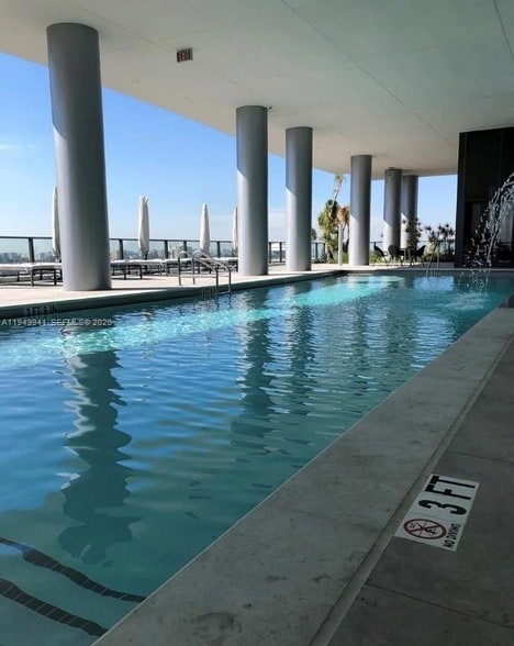 Building Photo - 1600 NE 1st Ave