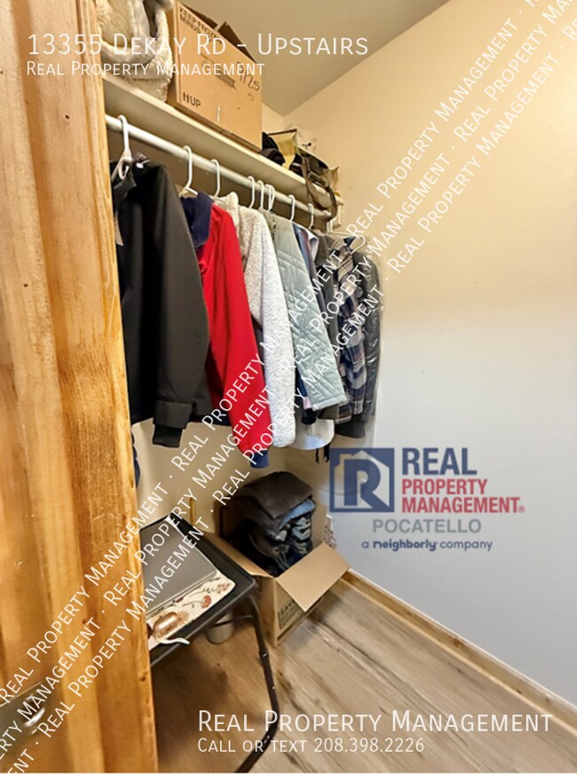 Building Photo - 13355 N Dekay Rd