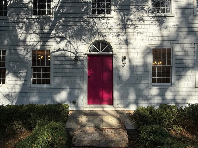 Primary Photo - 332 Belden Hill Rd
