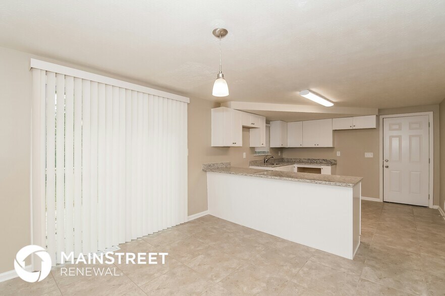 Building Photo - 6200 King Arthur Dr