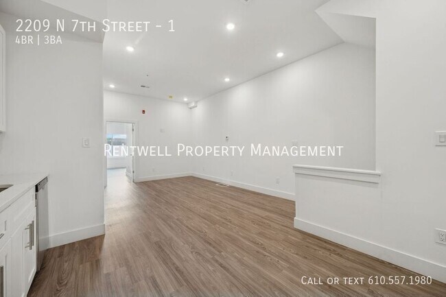 Building Photo - 2209 N 7th St