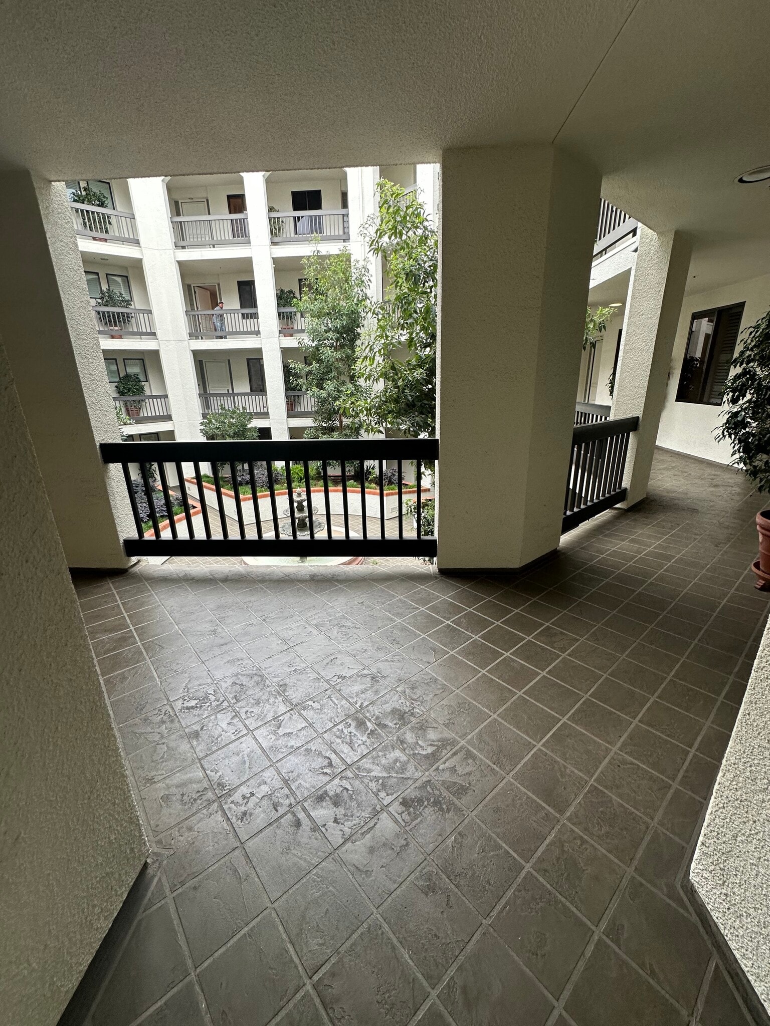 Hallway - 2131 Century Park Ln