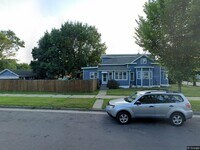 Building Photo - 1002 17th St S