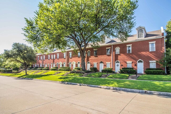 Primary Photo - RENOVATED Birchman Place Townhomes!