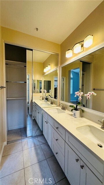 Building Photo - 802 Marinella Aisle