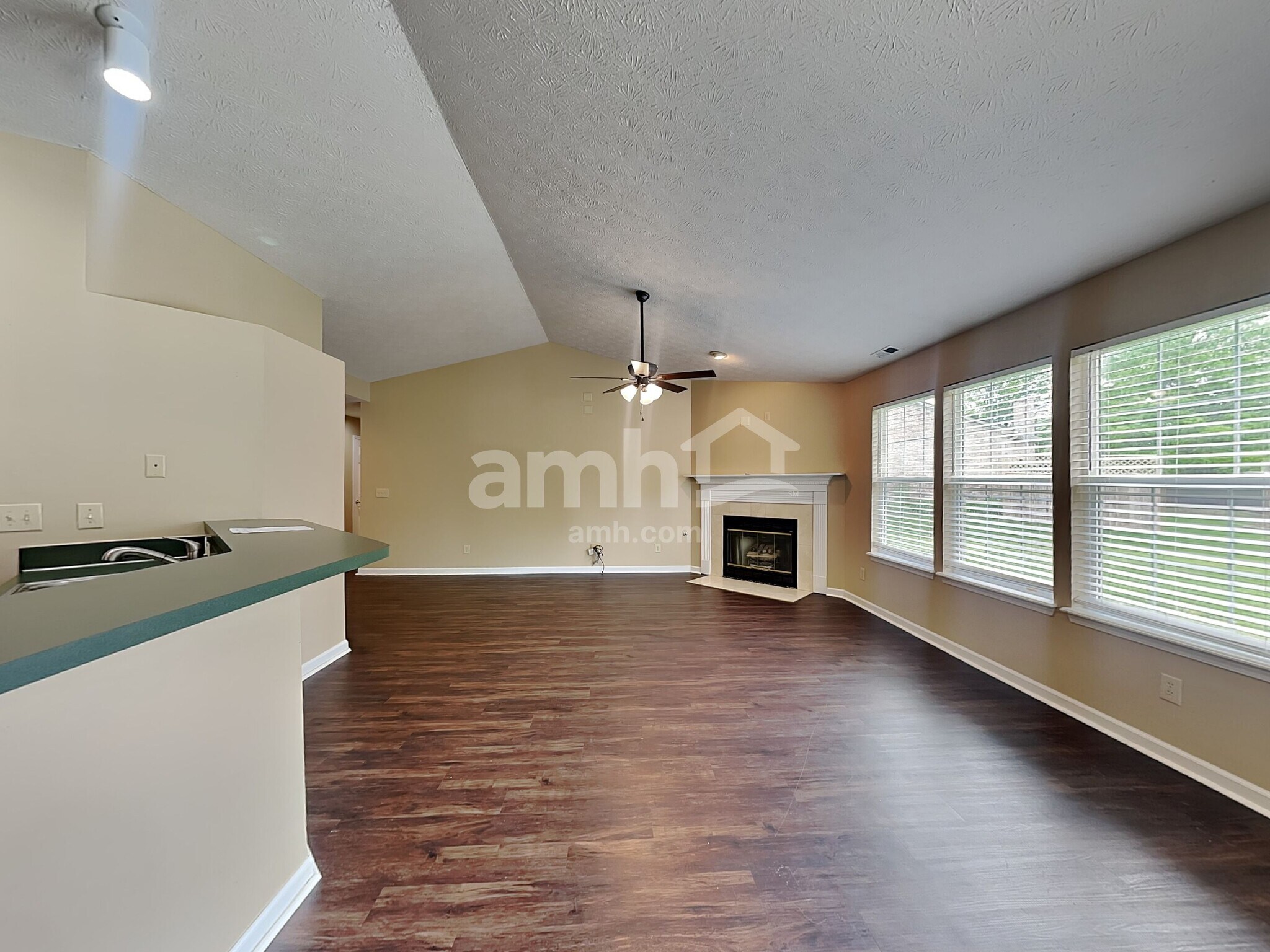 Building Photo - 7705 Corsican Cir