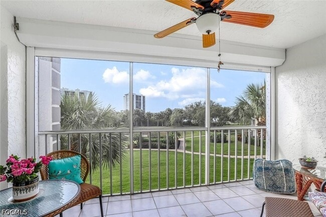 Building Photo - 340 Horse Creek Dr