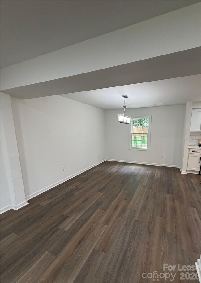 Building Photo - 5406 Barrington Dr