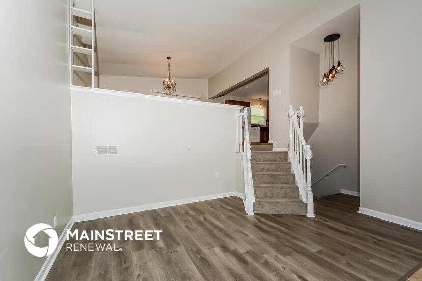 Building Photo - 7155 Wayles Dr