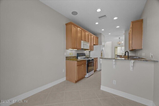 Building Photo - 539 Hedgewood Dr