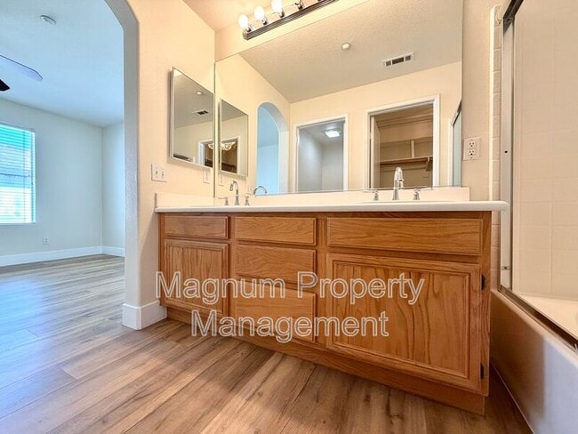 Building Photo - 39315 Flamingo Bay