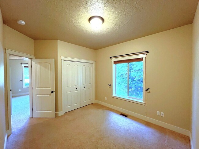 Building Photo - 5337 W Durning Dr