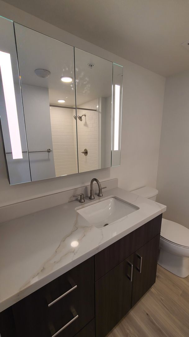 Building Photo - Brand New Kakaako Ililani Condo 2 bedroom ...