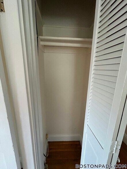 Building Photo - 127 Washington St