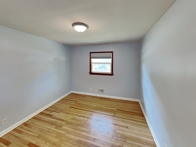 Building Photo - WEST LAFAYETTE SCHOOLS