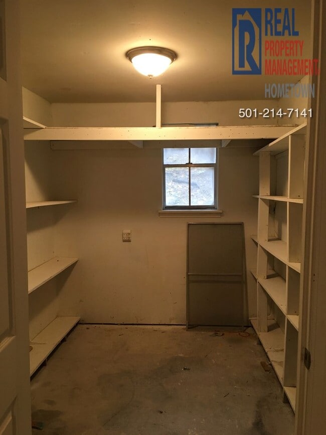 Building Photo - 2309 Ridge Park Dr