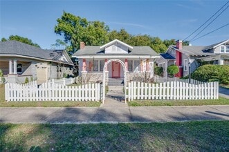 Building Photo - 427 E Washington Ave