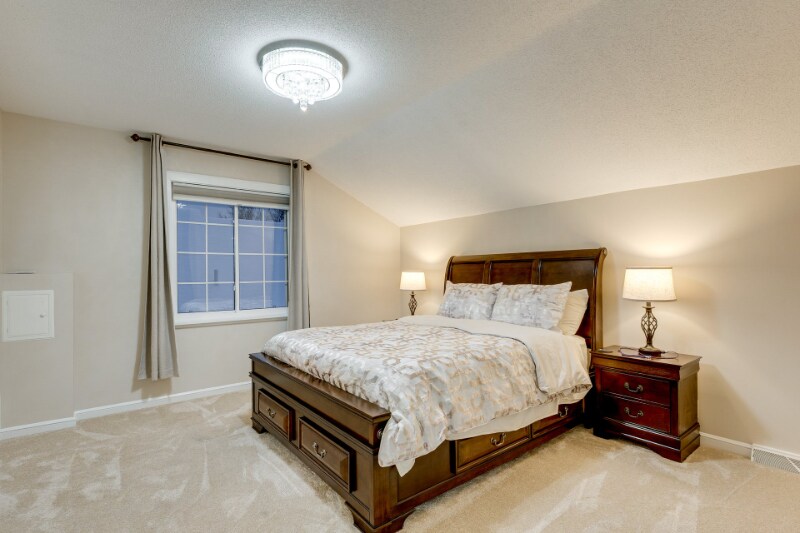 Building Photo - 9504 Sheffield Rd