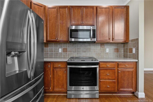 Building Photo - 147 Lamplighter Way