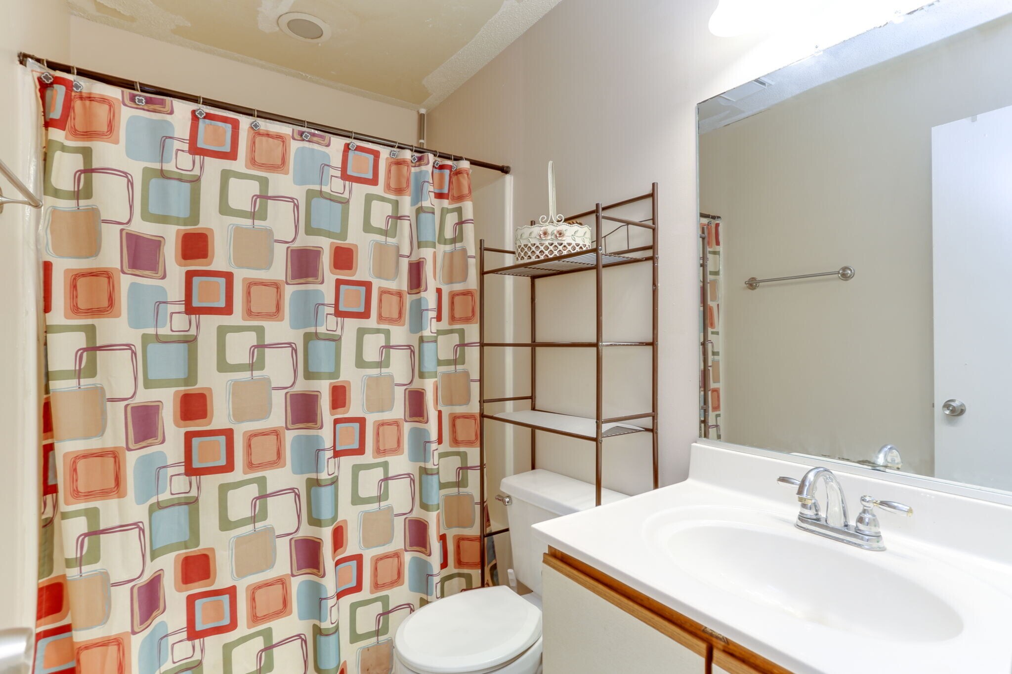 Building Photo - 422 Lees Mill Dr