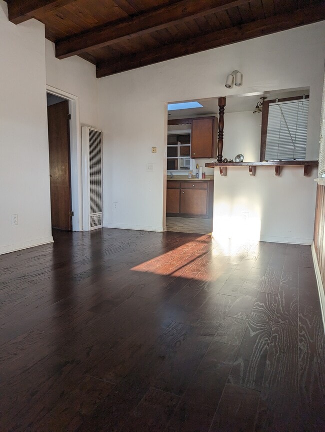 Building Photo - 25126 Feijoa Ave