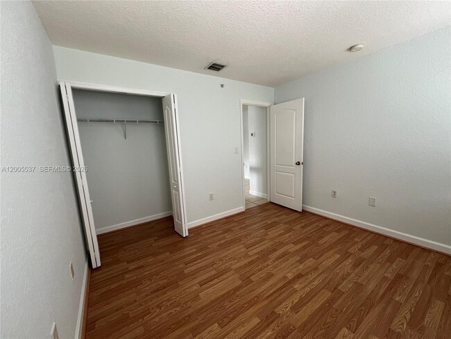 Building Photo - 4455 SW 160th Ave