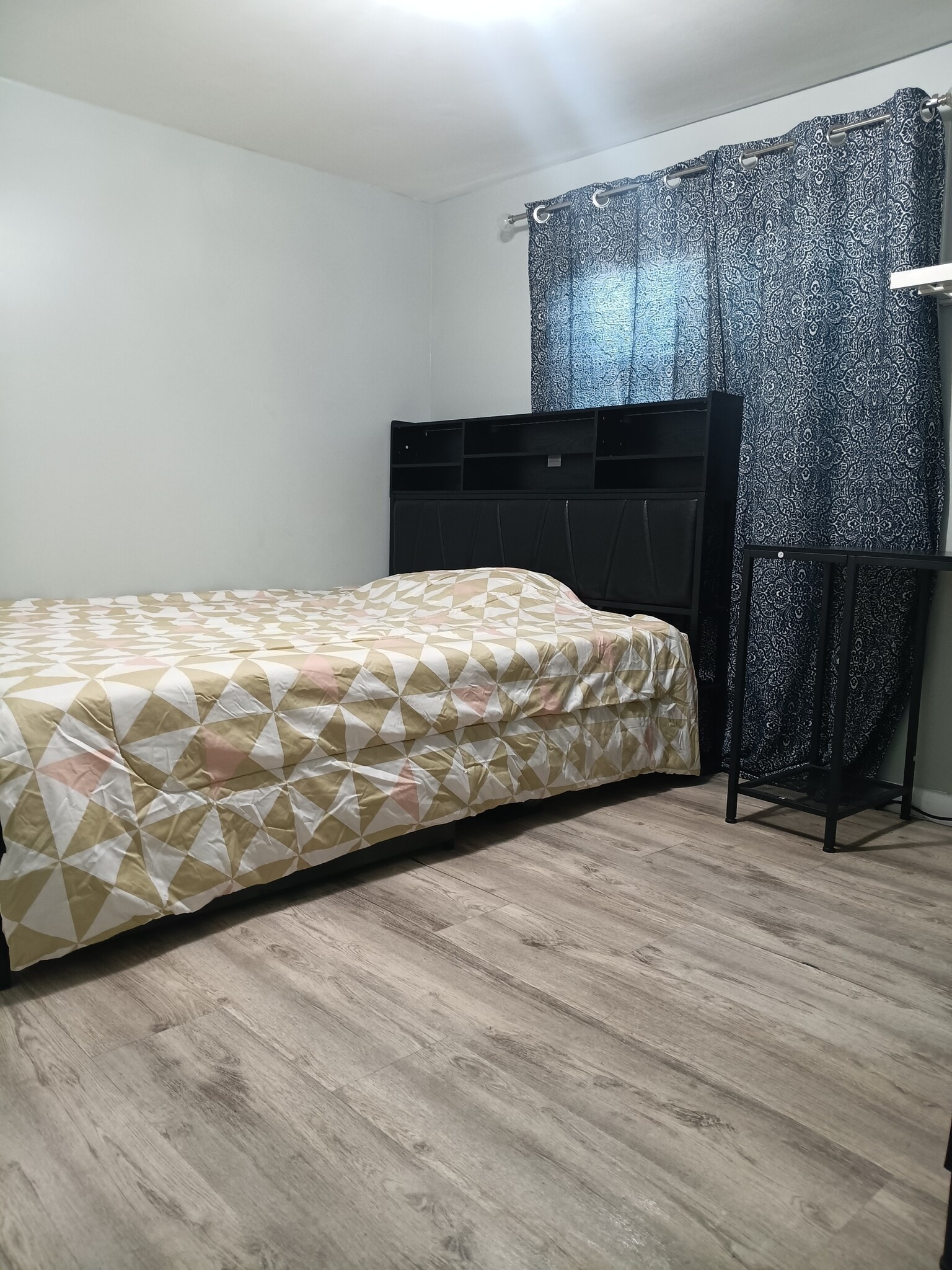 Building Photo - 40G Miriam St