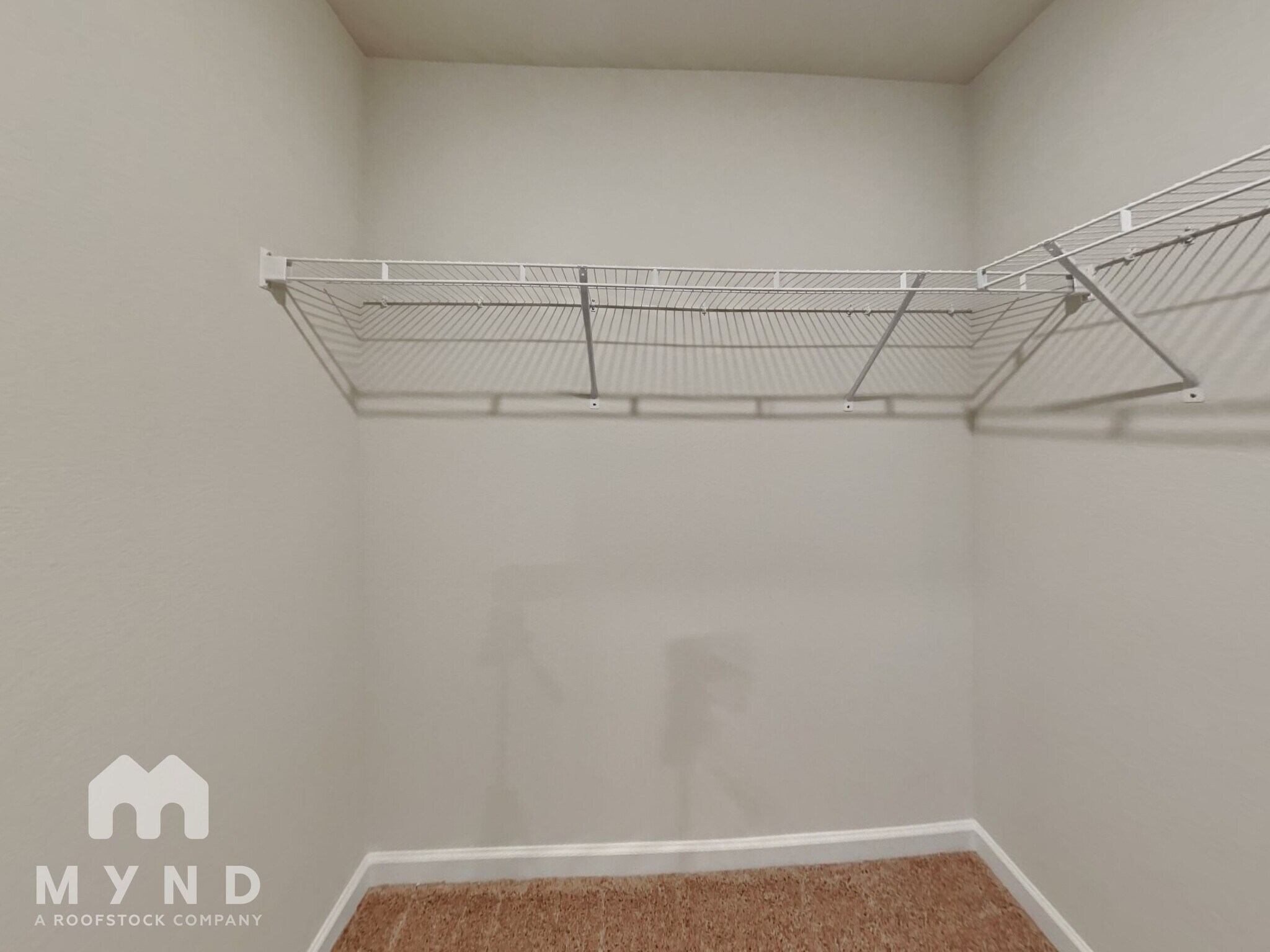 Building Photo - 299 New Villas St