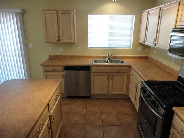 Building Photo - 6904 Brindisi Pl NW