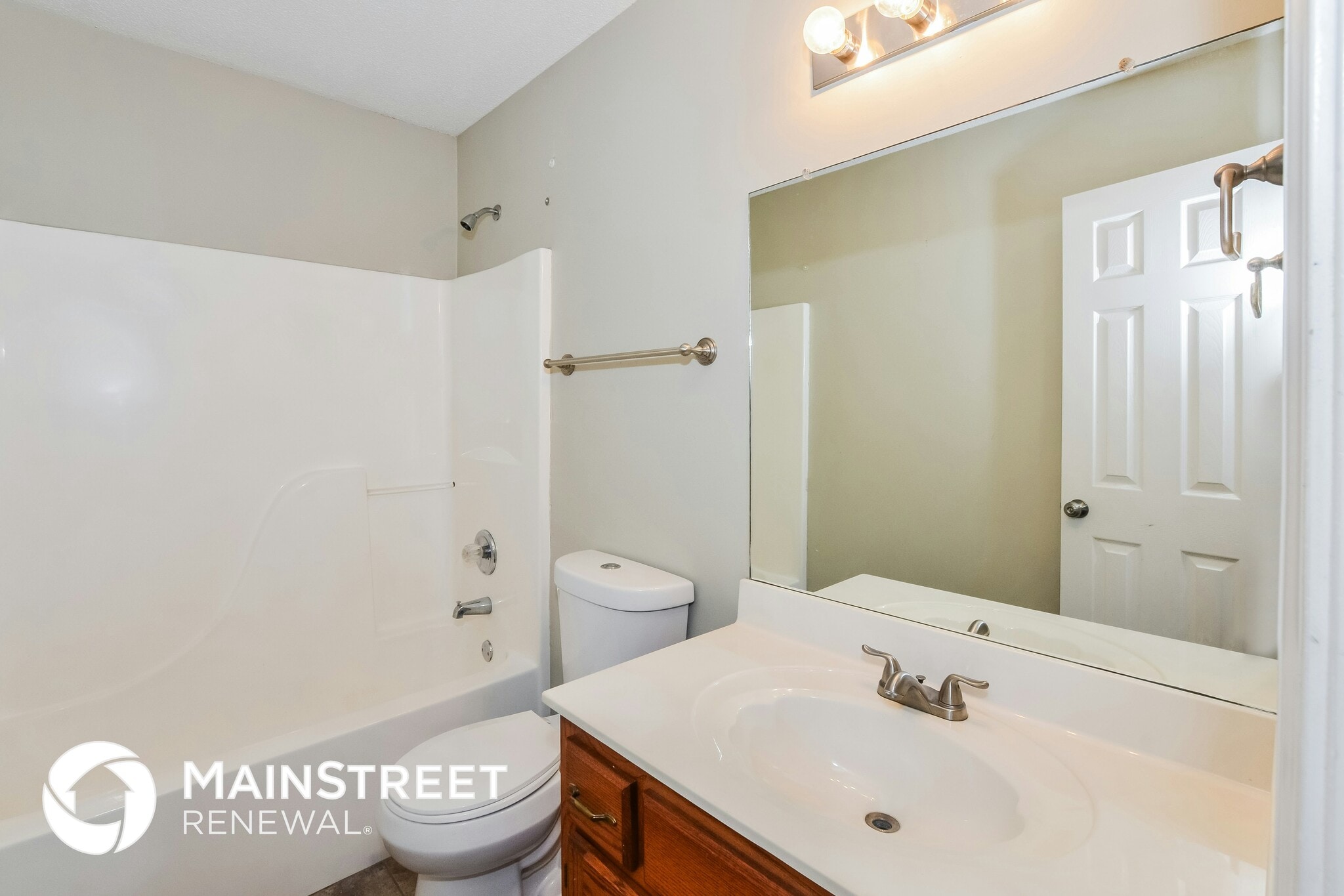 Building Photo - 6198 Braybourne Main