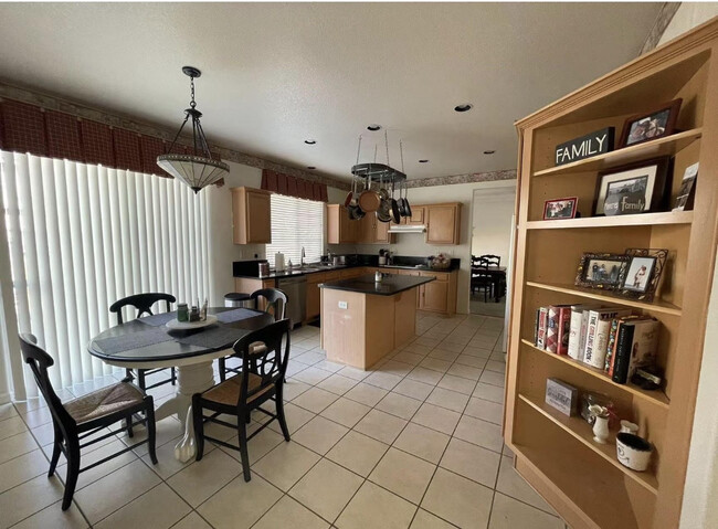 Building Photo - 6791 Talmedge Cir