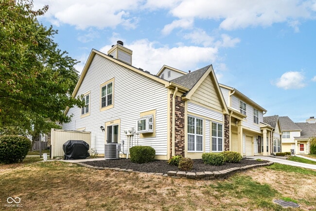 Building Photo - 2502 Chaseway Ct