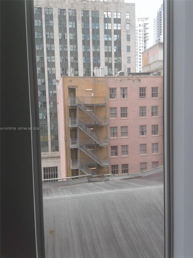 Building Photo - 151 SE 1st St