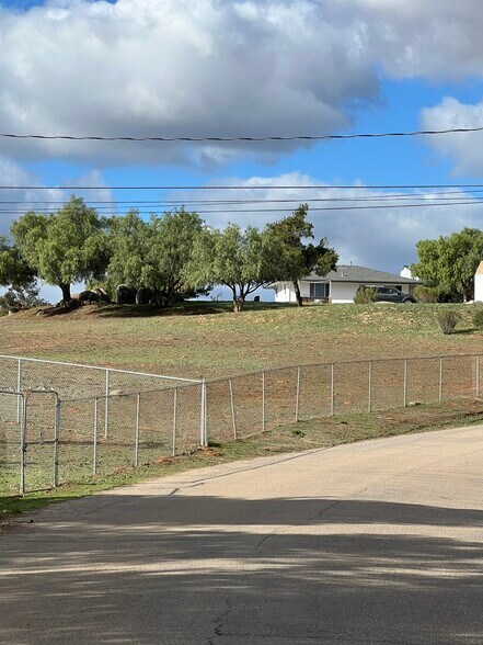 Building Photo - 9874 Chocolate Summit Dr