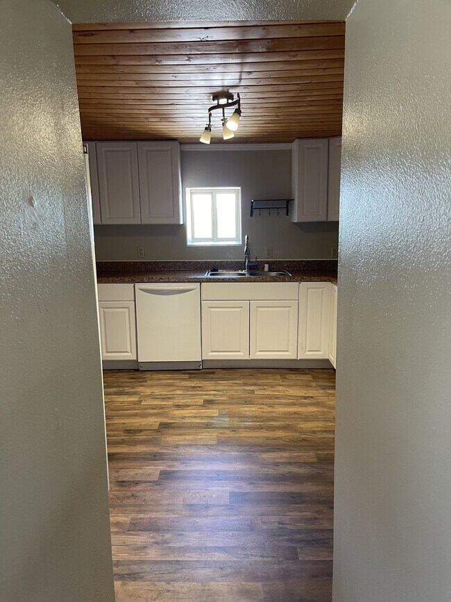 Building Photo - 361 S 2nd St