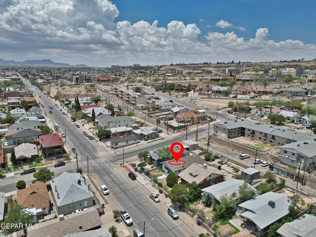 Building Photo - 1703 E Rio Grande Ave