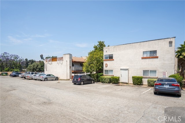 Building Photo - 23653 Golden Springs Dr