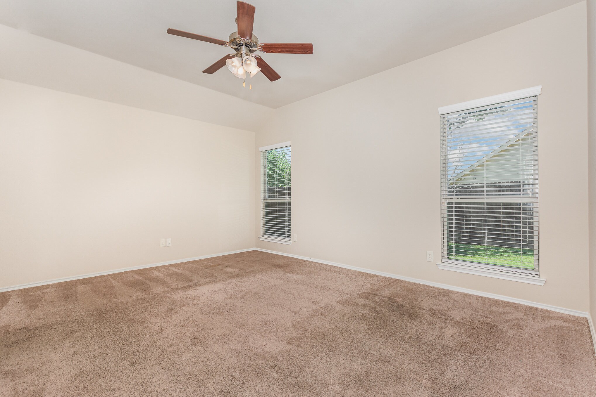 Building Photo - 8813 Deadwood Ln