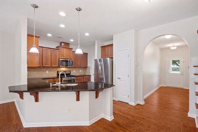 Building Photo - 72 Argonaut Dr