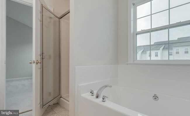 Building Photo - 105 Raphael Ct