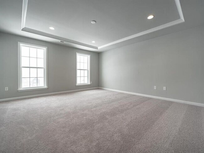 Building Photo - 3 bed 2.5 bath - Luxury Living Meets Subur...