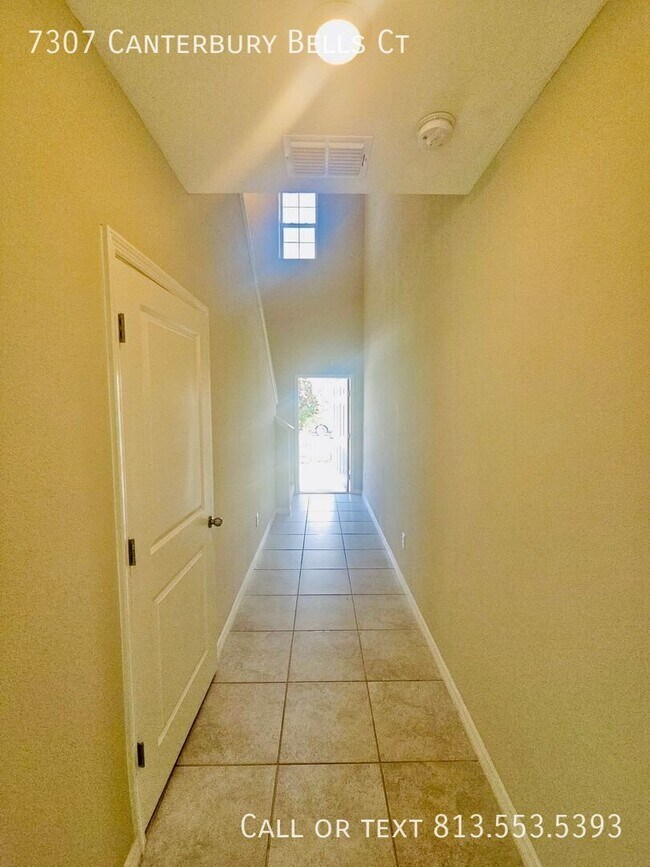 Building Photo - 7307 Canterbury Bells Ct